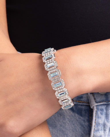 Gasp-Worthy Glitter - Blue Bracelet