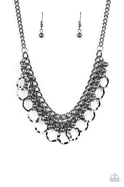 Ring Leader Radiance - Black Necklace