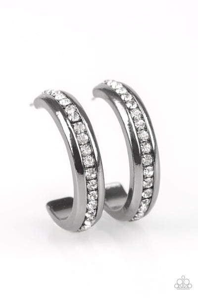 5th Avenue Fashionista - Black Earrings