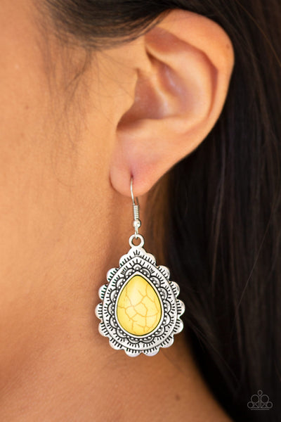 Mesa Mustang - Yellow Earrings