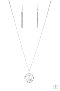 Dauntless Diva - White Necklace
