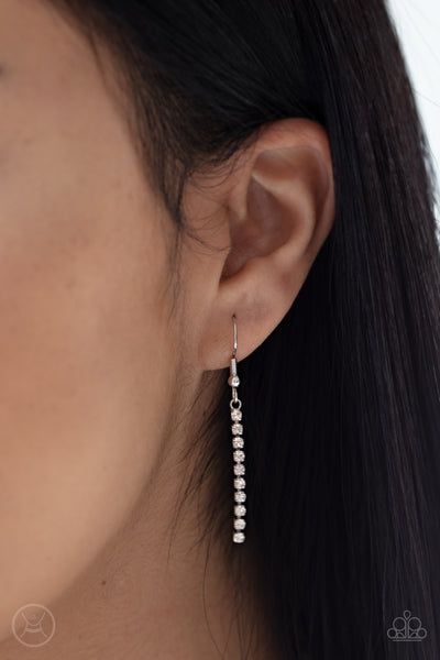 Double The Diva - White Choker Necklace