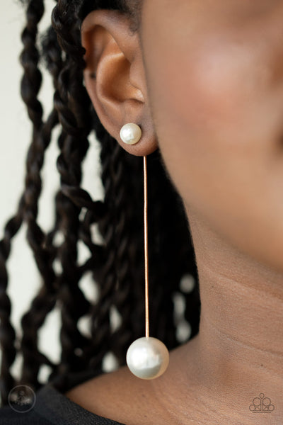 Extended Elegance - Gold Earrinigs