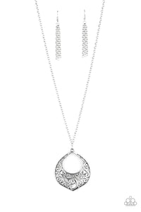 Venetian Vineyards - Silver Necklace
