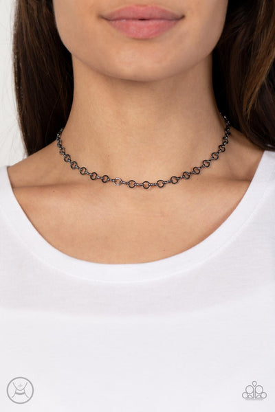 Keepin it Chic - Black Necklace